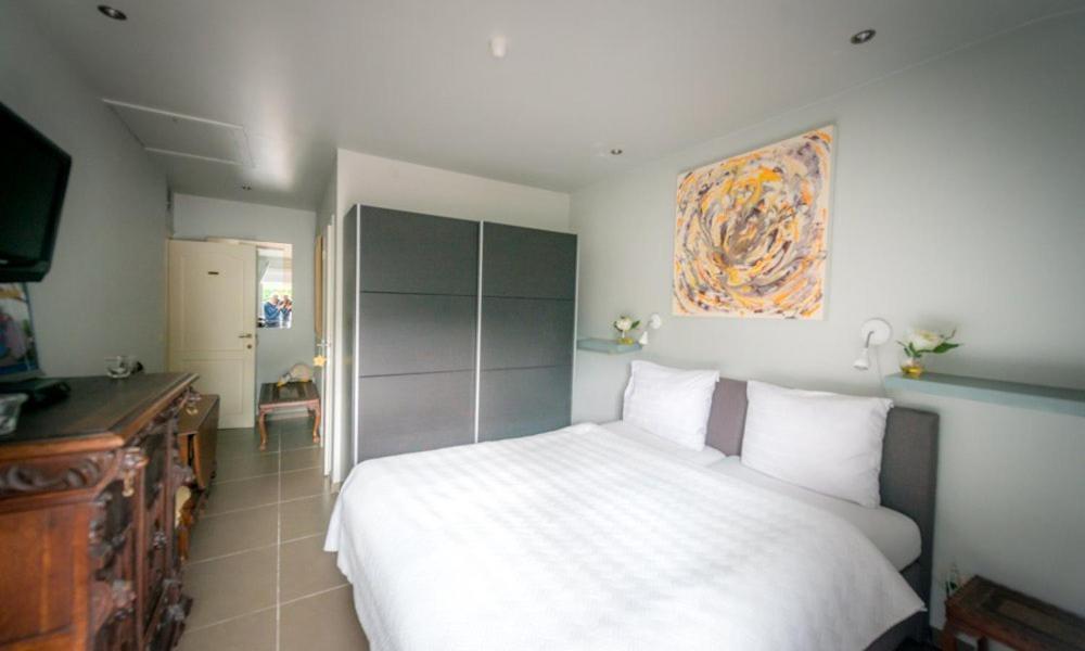 B&B Yaca De Haan Bilik gambar